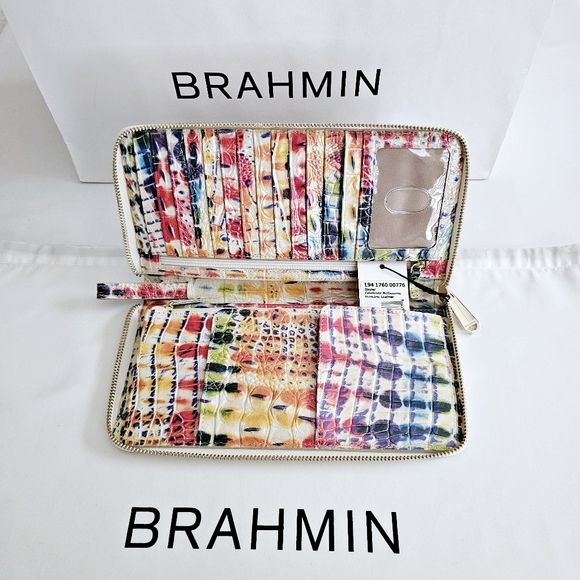 NWT BRAHMIN CELEBRATE MELBOURNE SKYLER CLUTCH ☆HARD TO FIND☆ - Picture 7 of 16